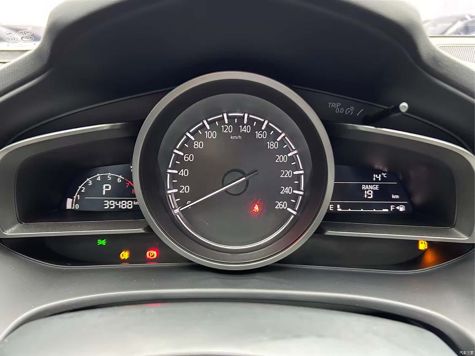 Mazda CX-4, 2023 23