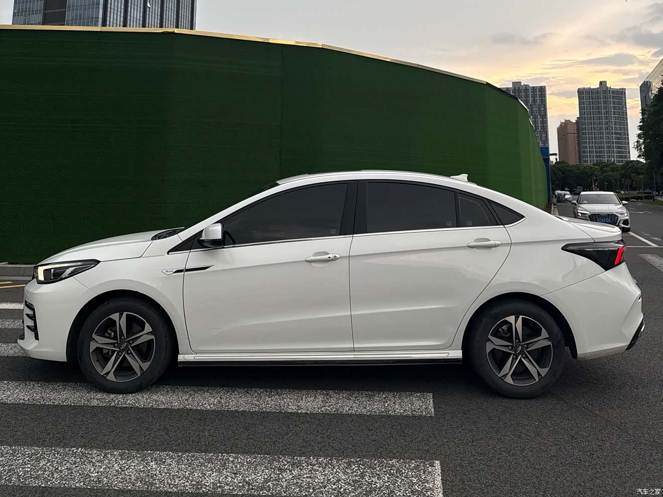 Chery 5, 2022 3