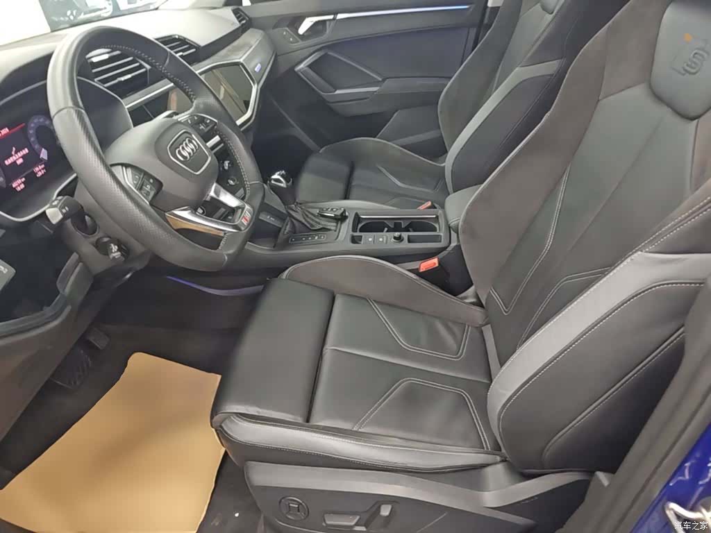 Audi Q3, 2021 15