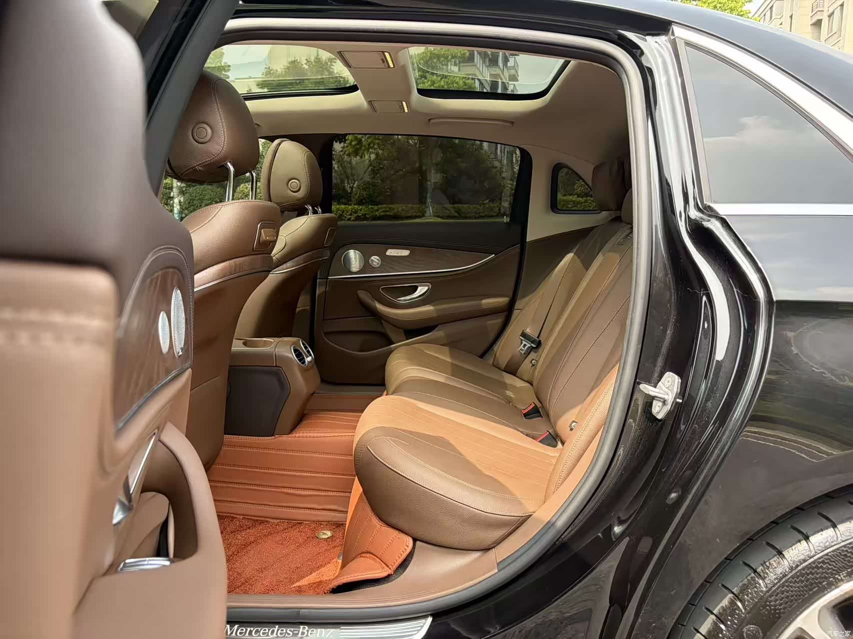 Mercedes-Benz E-Class, 2018 10