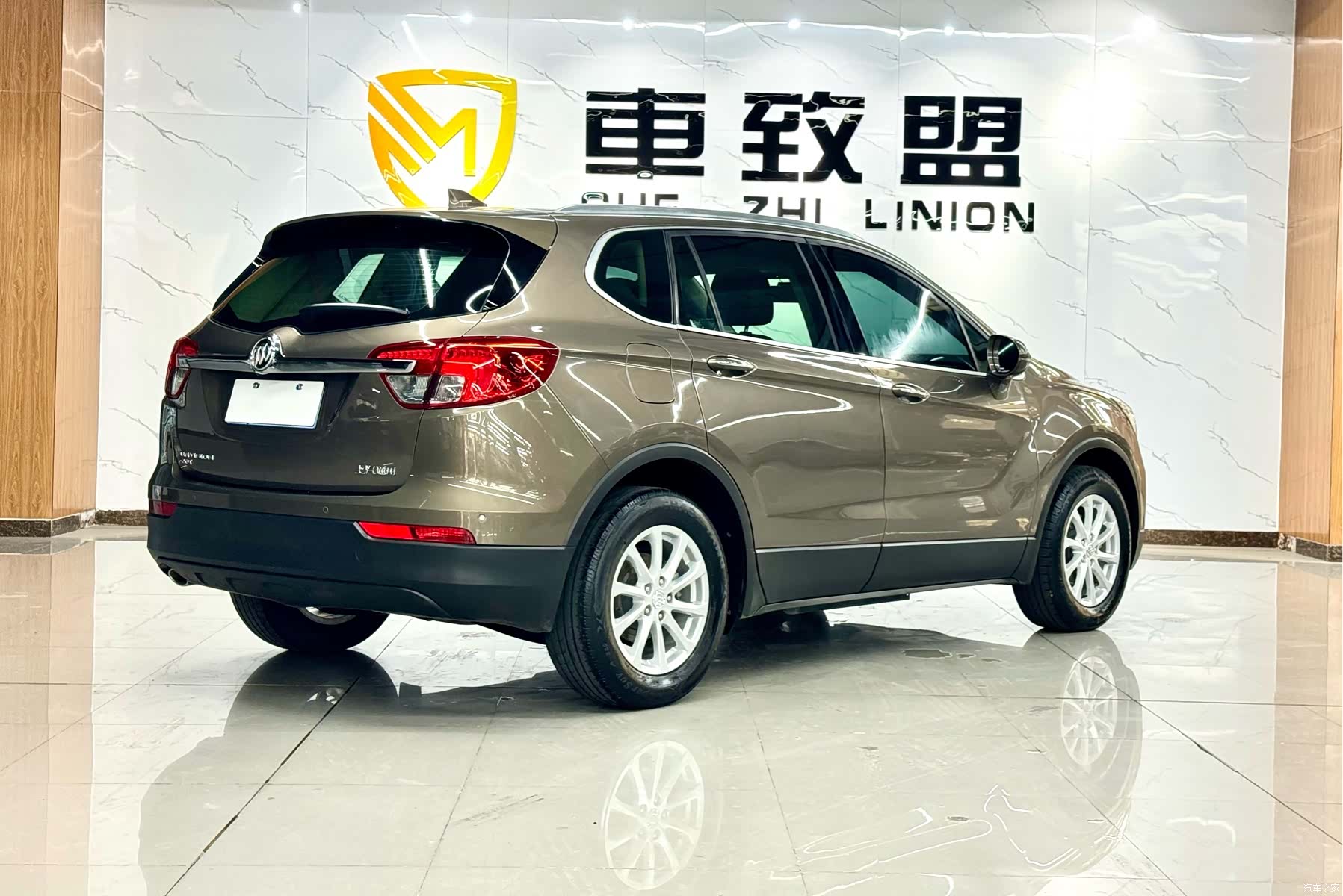 Buick Envision Plus, 2017 4