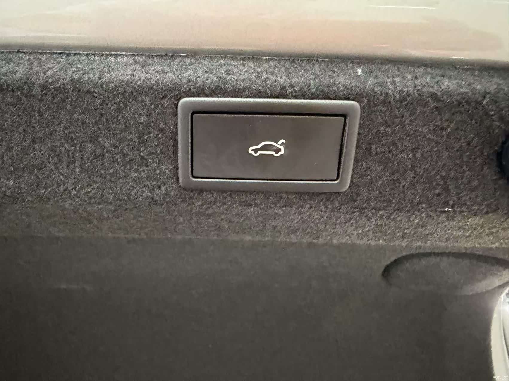 Skoda Superb, 2023 8
