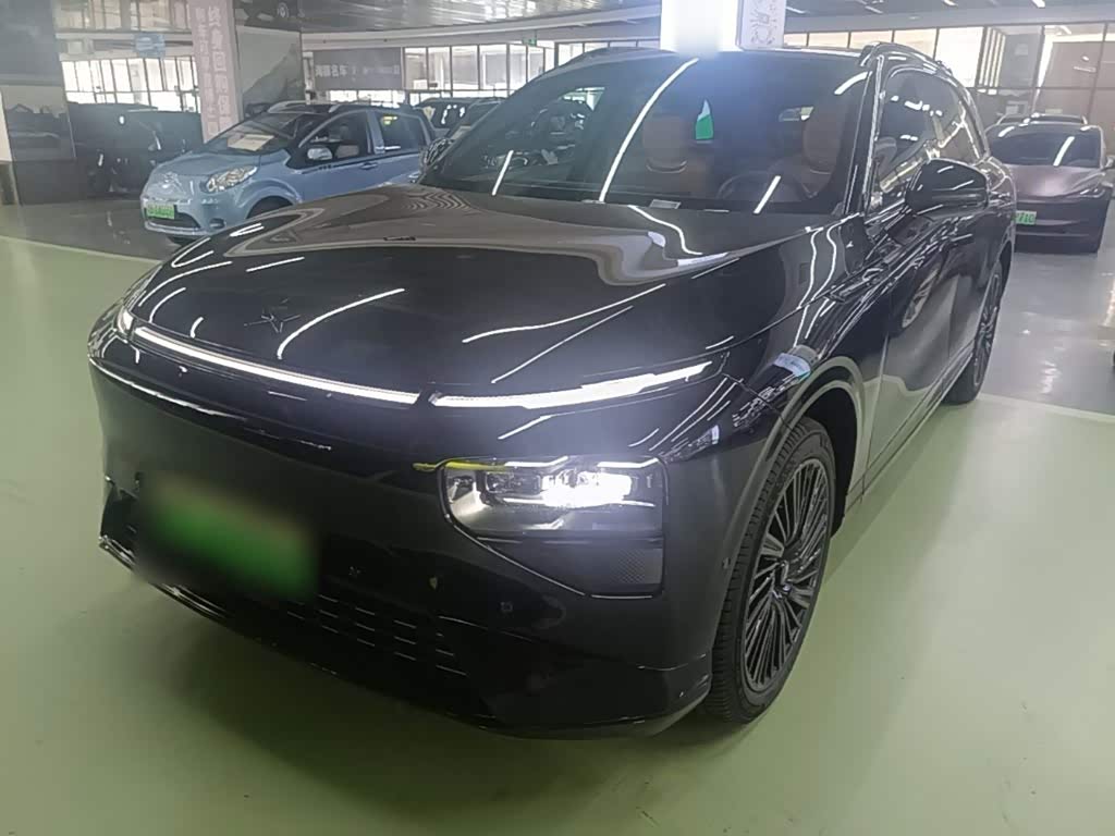 Xpeng G9