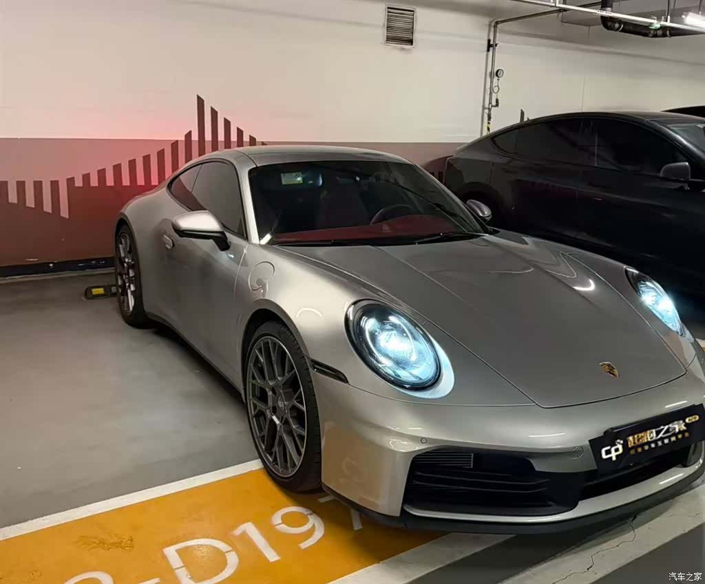 Porsche 911, 2025 3