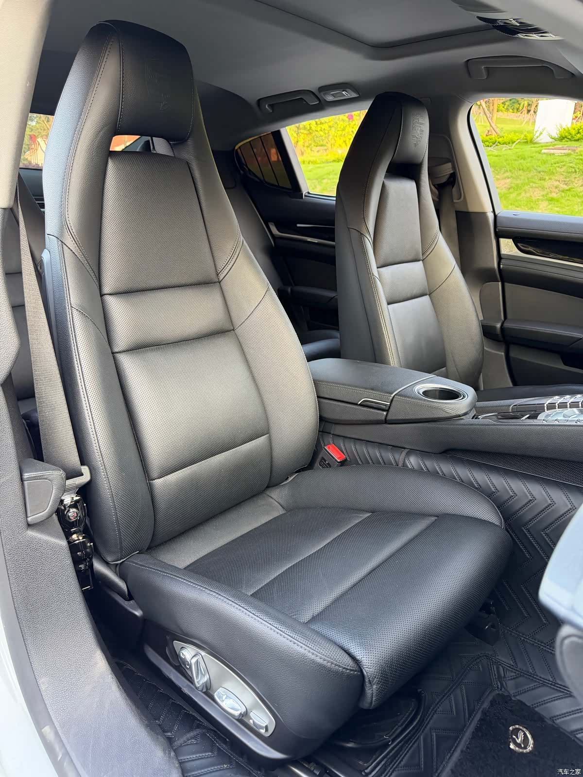 Porsche Panamera, 2016 9
