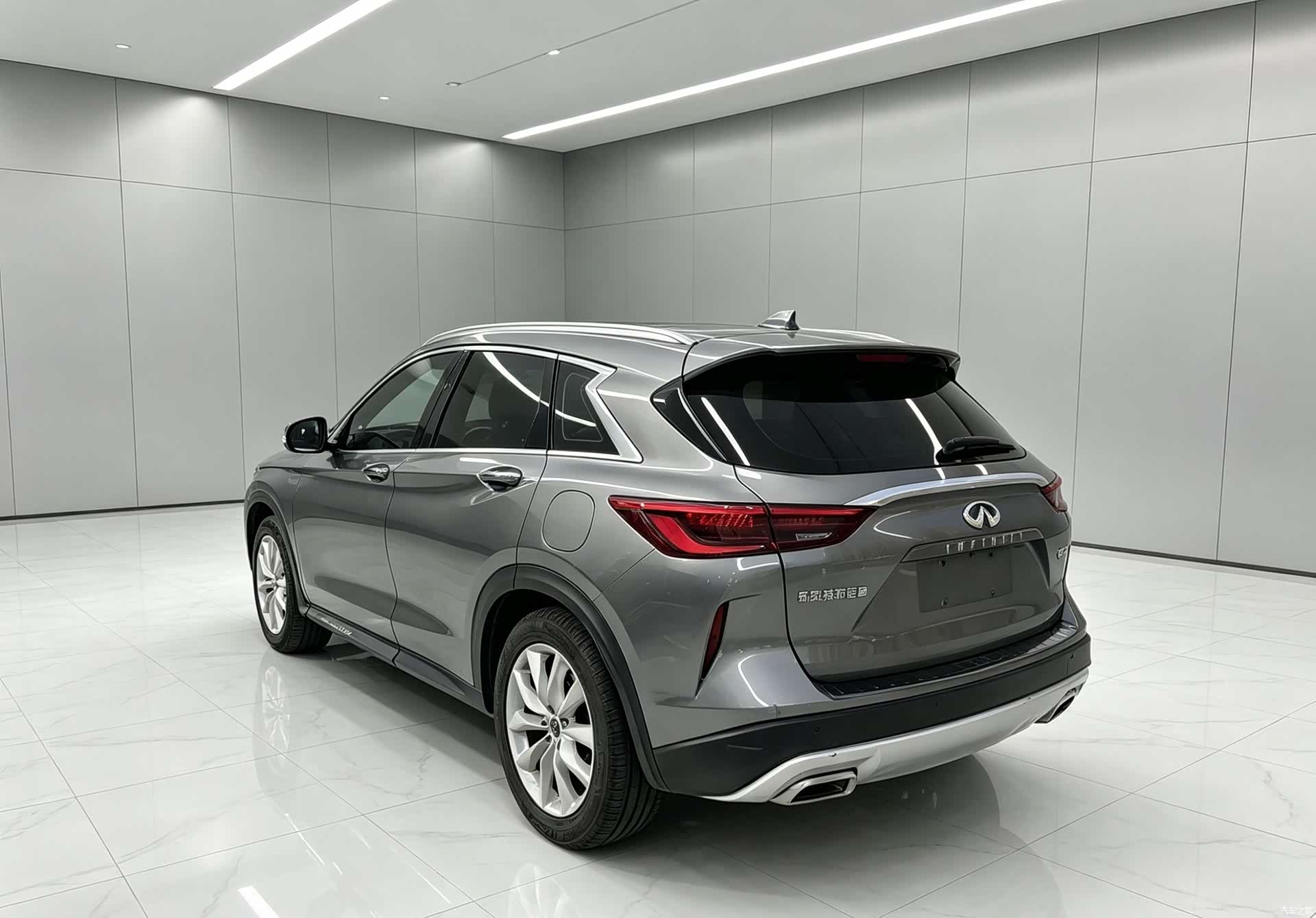 Infiniti QX50, 2019 4