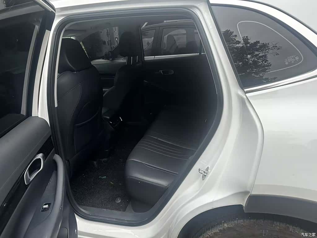 Geely Galaxy E5, 2025 6