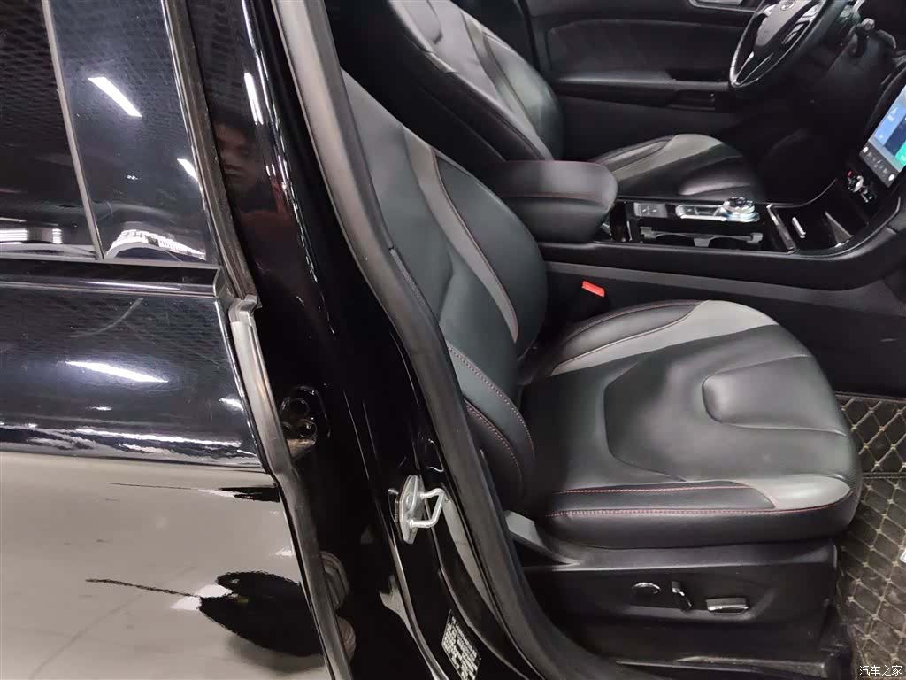 Ford Edge, 2020 25