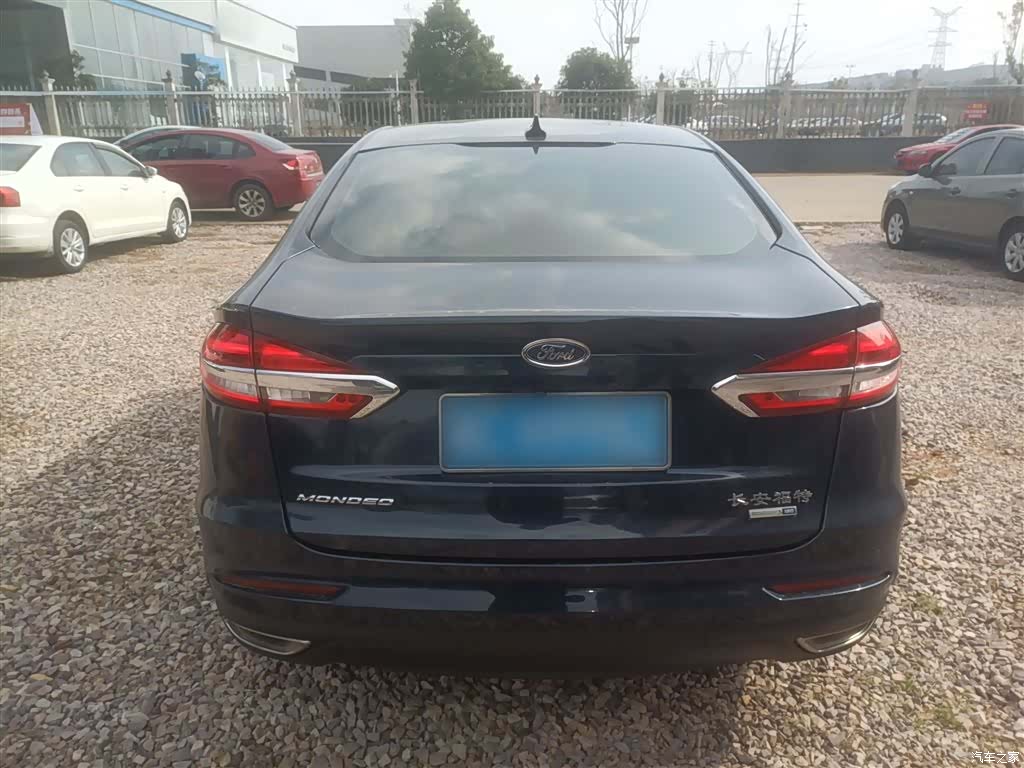 Ford Mondeo, 2022 6