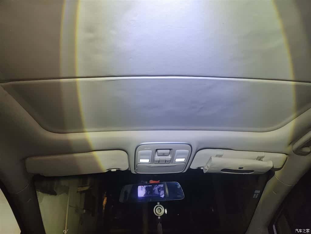 Geely Emgrand, 2018 9