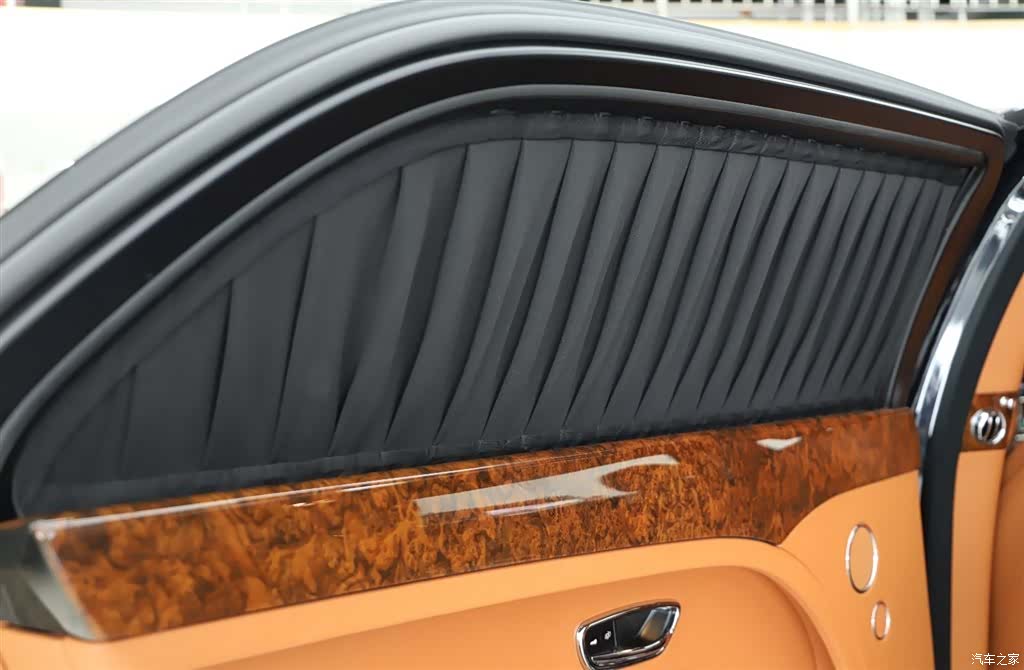 Bentley Mulsanne, 2018 21