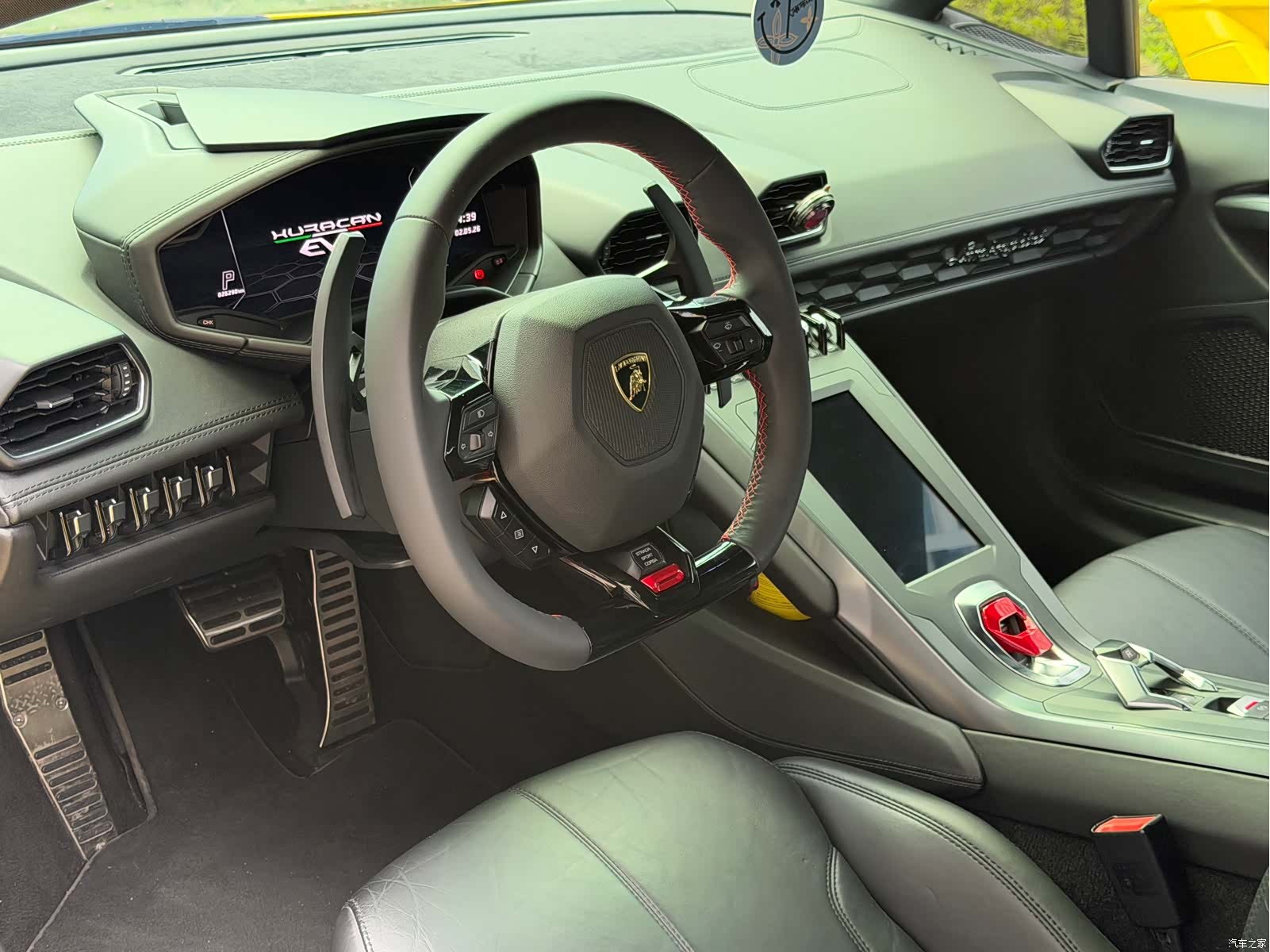 Lamborghini Huracán, 2020 7