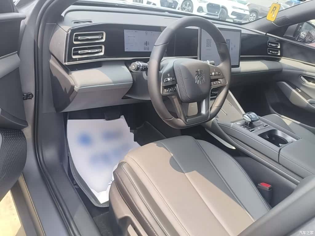 BYD Qin, 2025 10