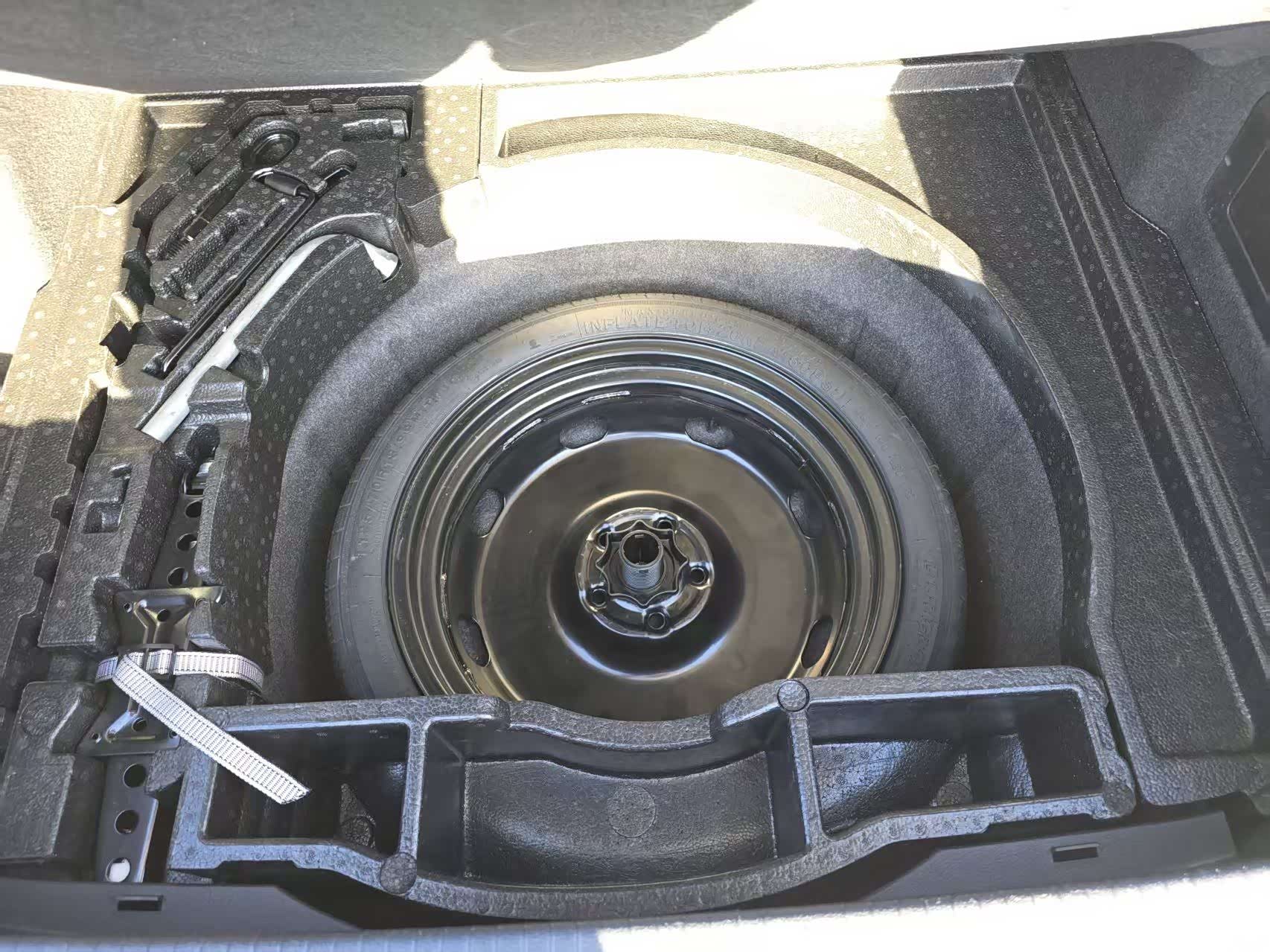 Volkswagen CC, 2023 17