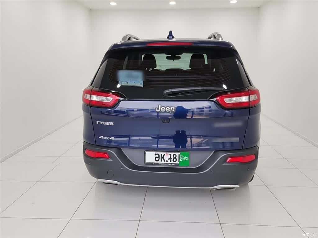 Jeep Cherokee, 2016 4