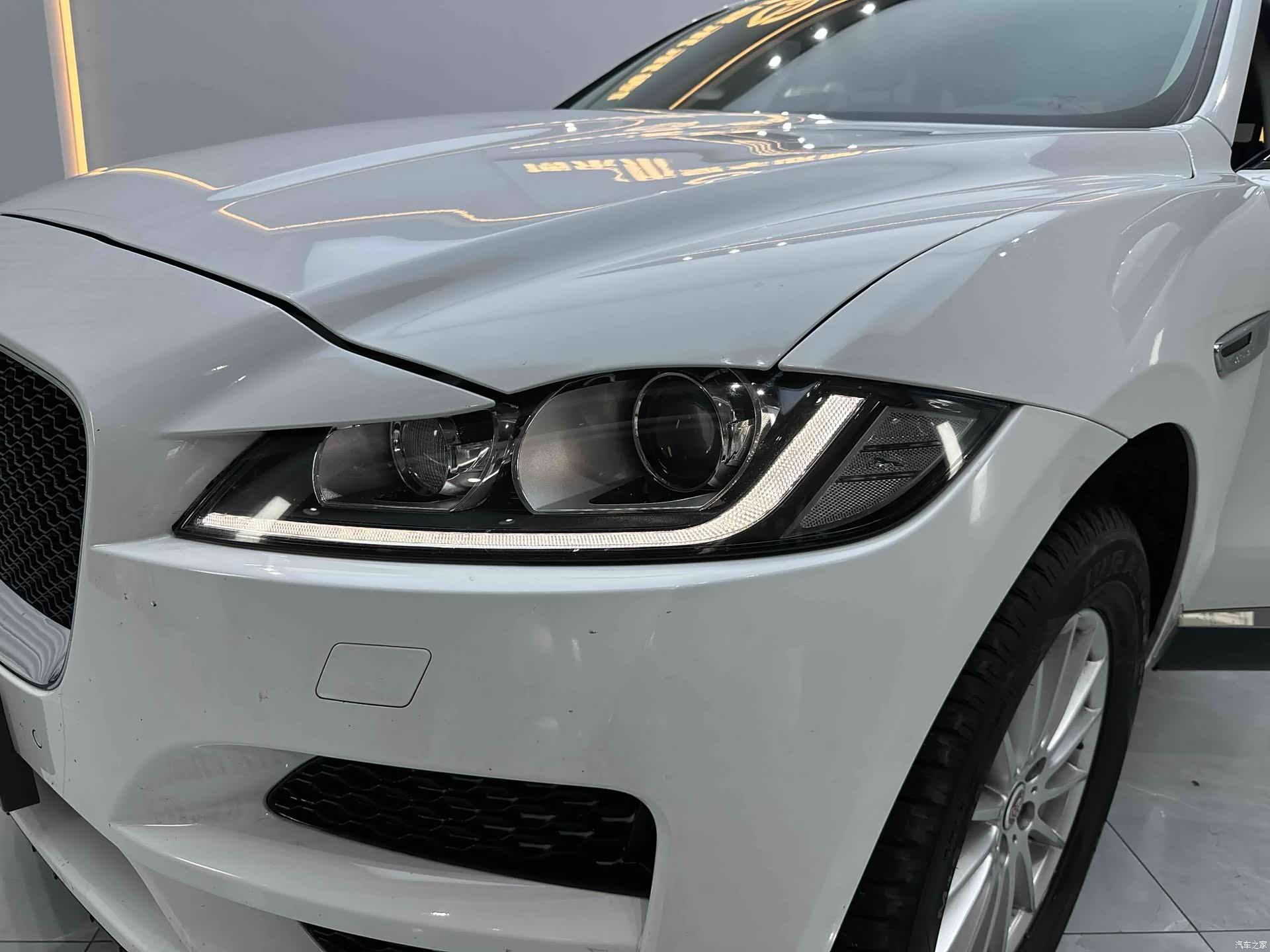 Jaguar F-PACE, 2018 18