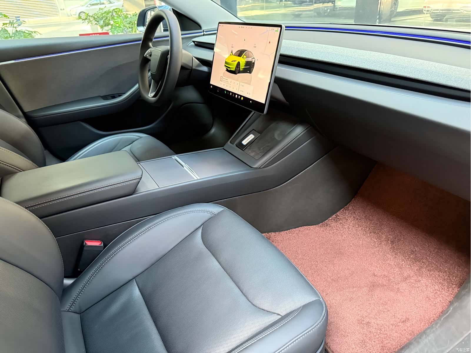 Tesla Model 3, 2024 18