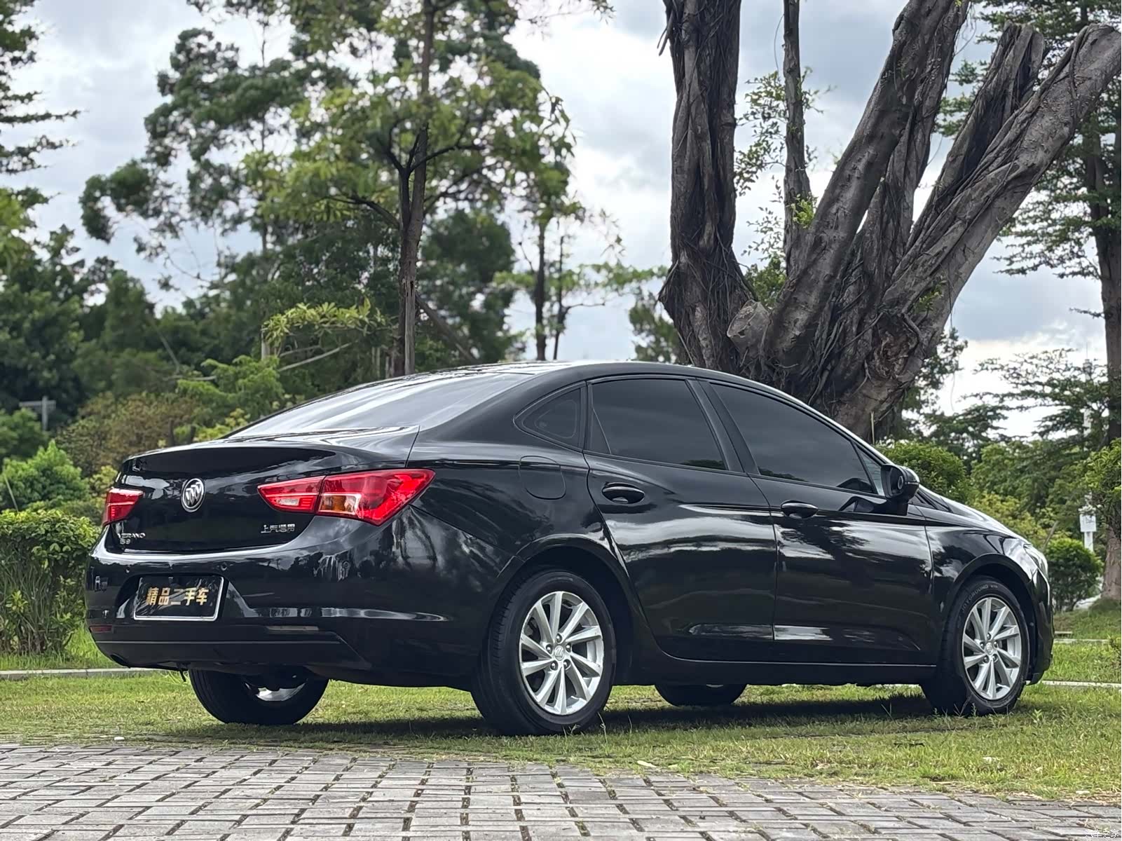 Buick Verano, 2017 все фото