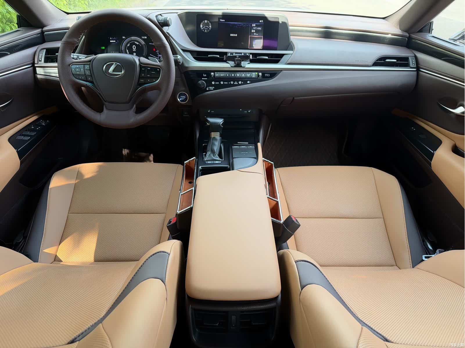 Lexus ES, 2020 8