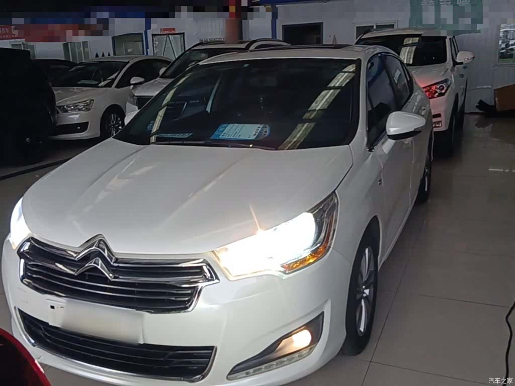 Citroen C4, 2015 3