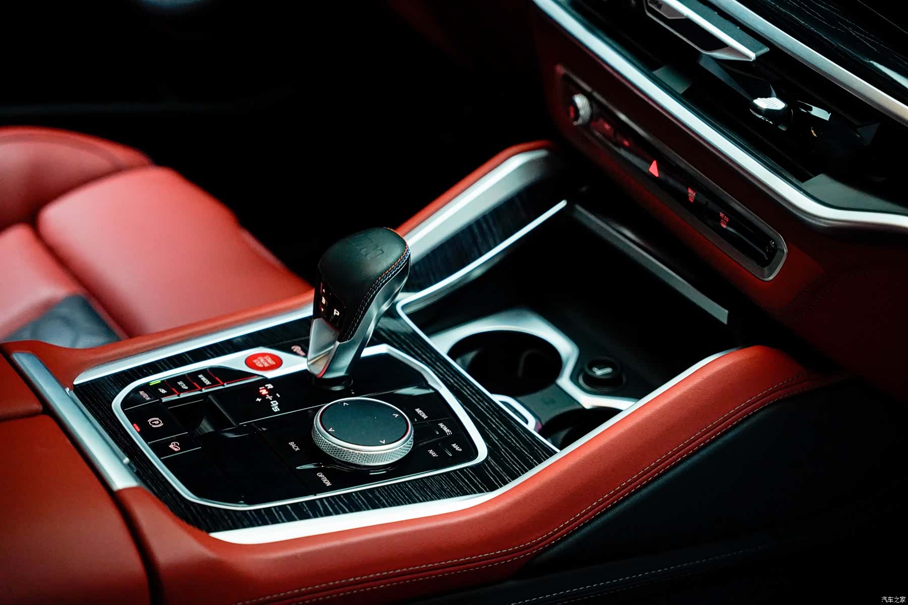 BMW X6, 2023 12