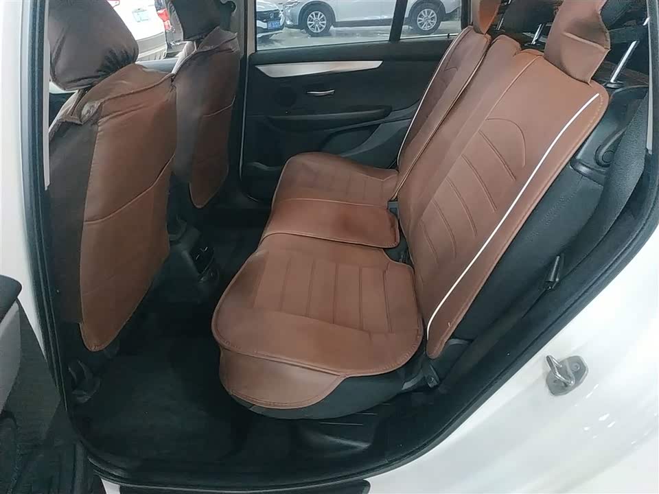 BMW 2 series multifunctional station wagon