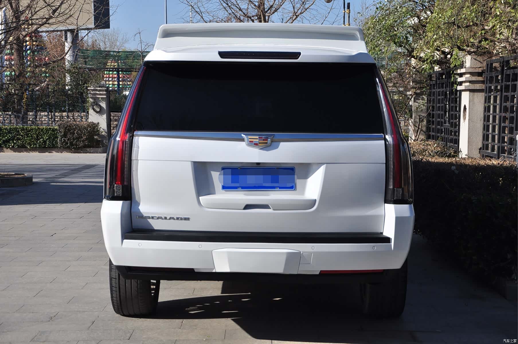 Cadillac Escalade, 2017 все фото