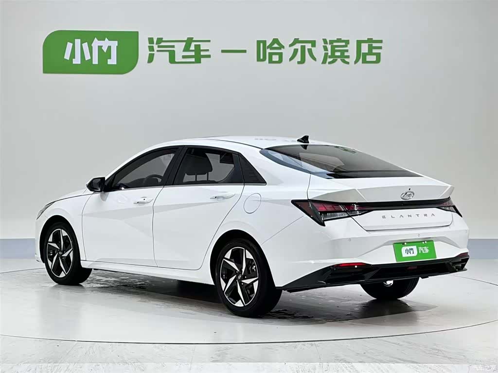 Hyundai Elantra, 2022 7