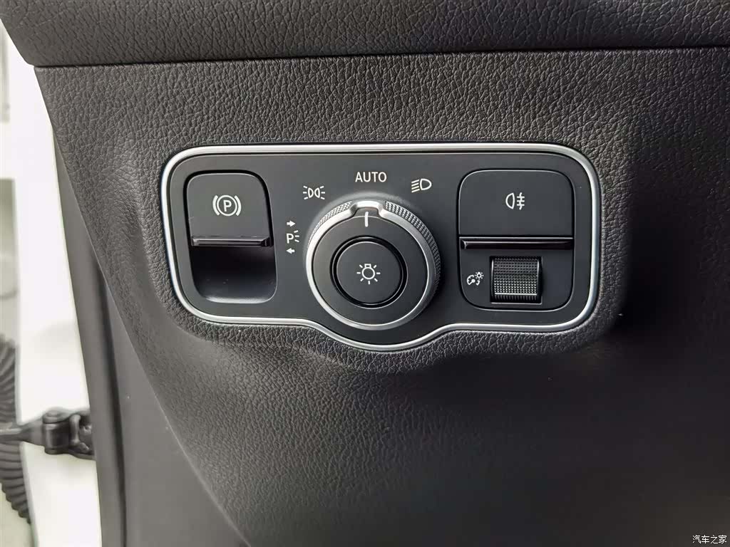 Mercedes-Benz GLB, 2022 21