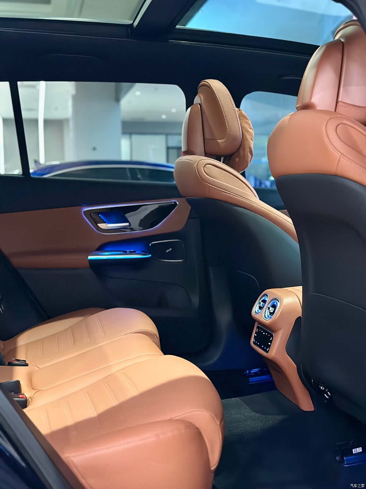 Mercedes-Benz GLC, 2024 6