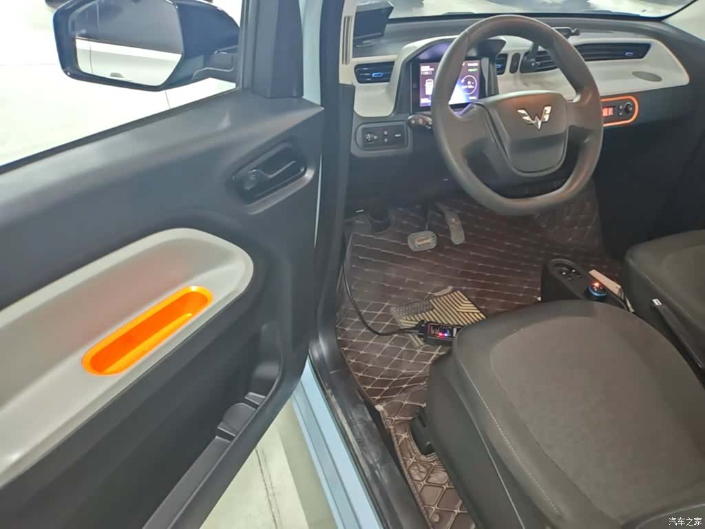 Wuling MINIEV, 2020 16