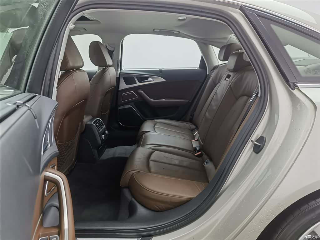 Audi A6L, 2016 15