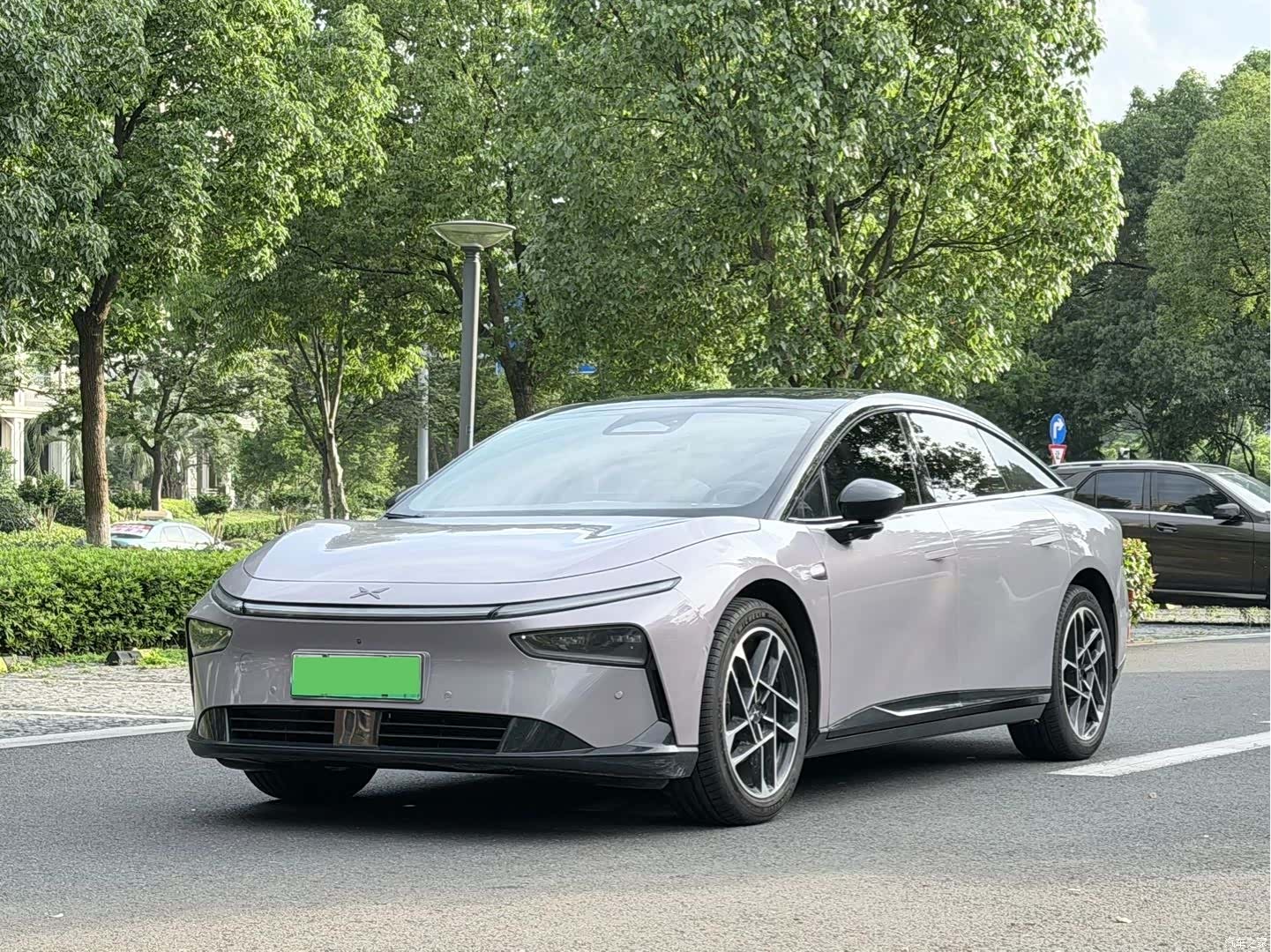 Xpeng P7