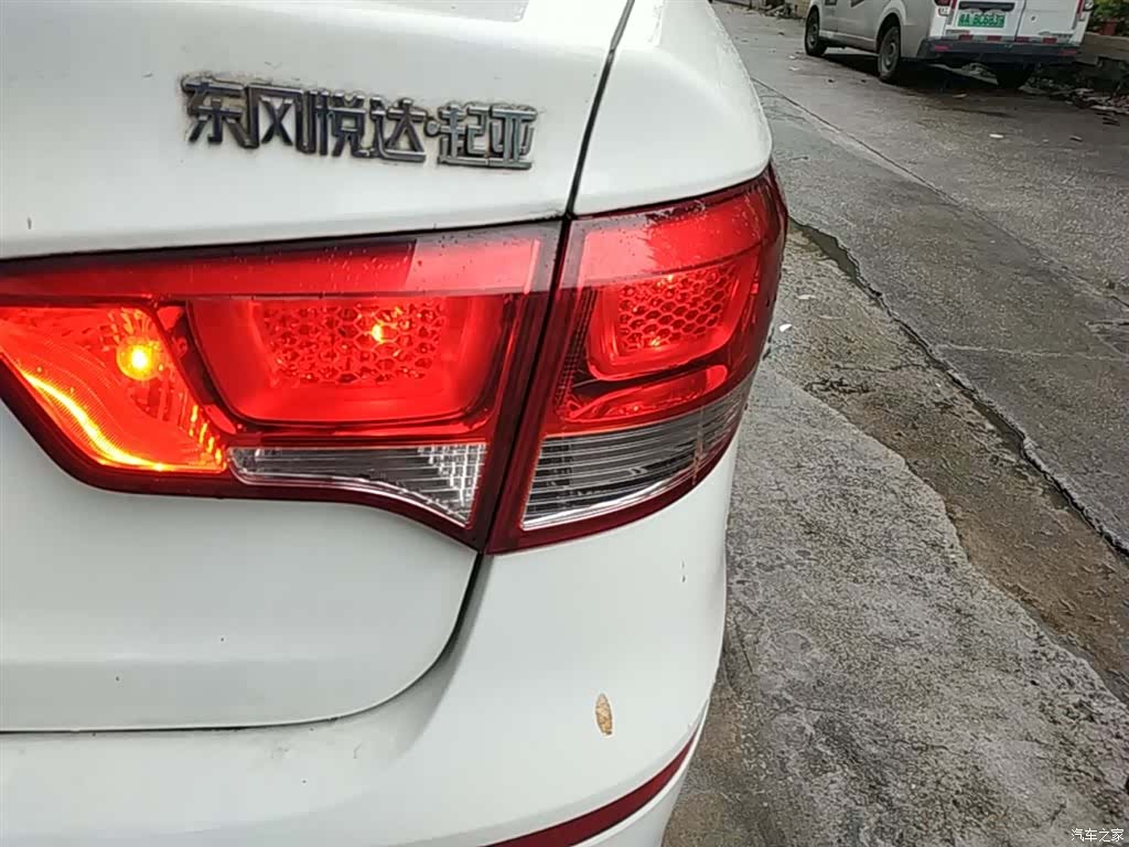 Kia K2, 2016 8