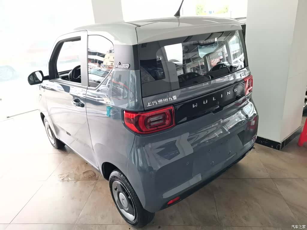 Wuling MINIEV, 2022 все фото