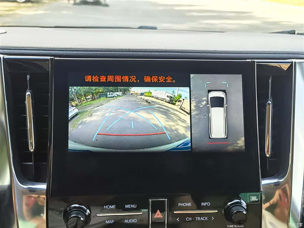 Toyota Vellfire, 2020 15