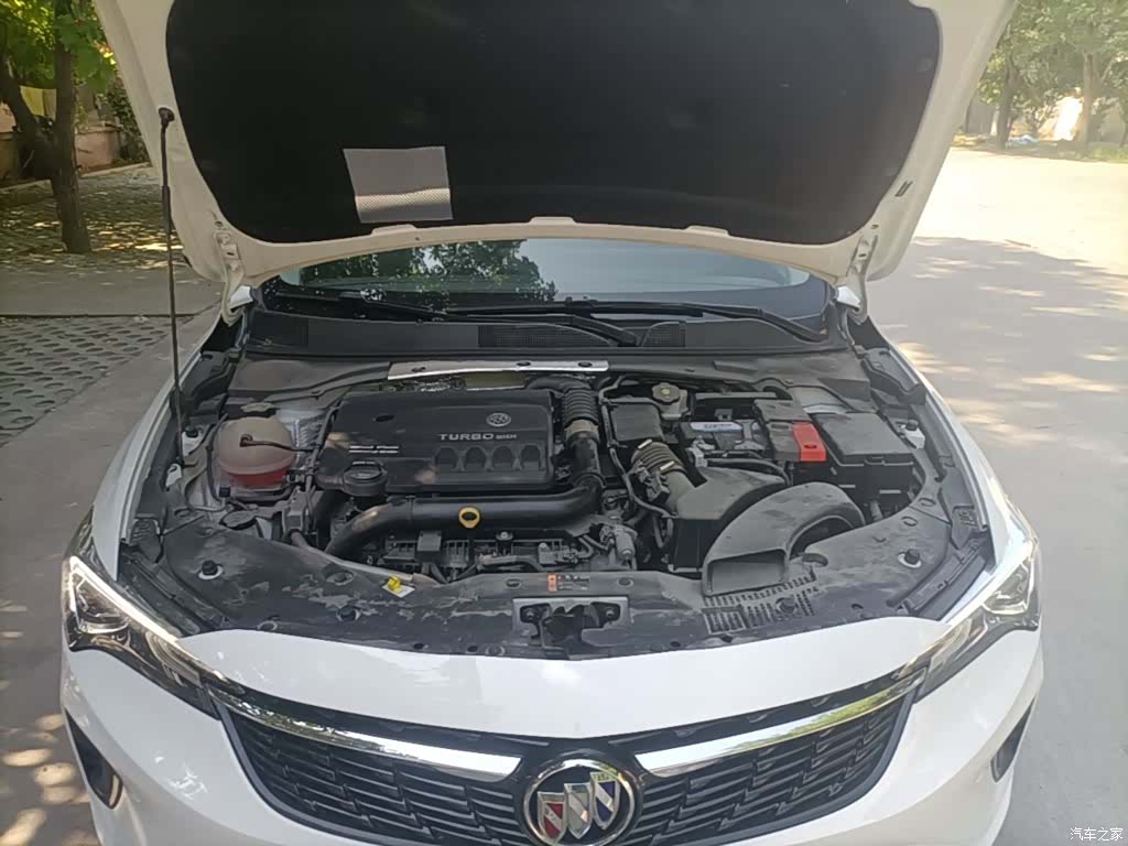 Buick Verano, 2022 20