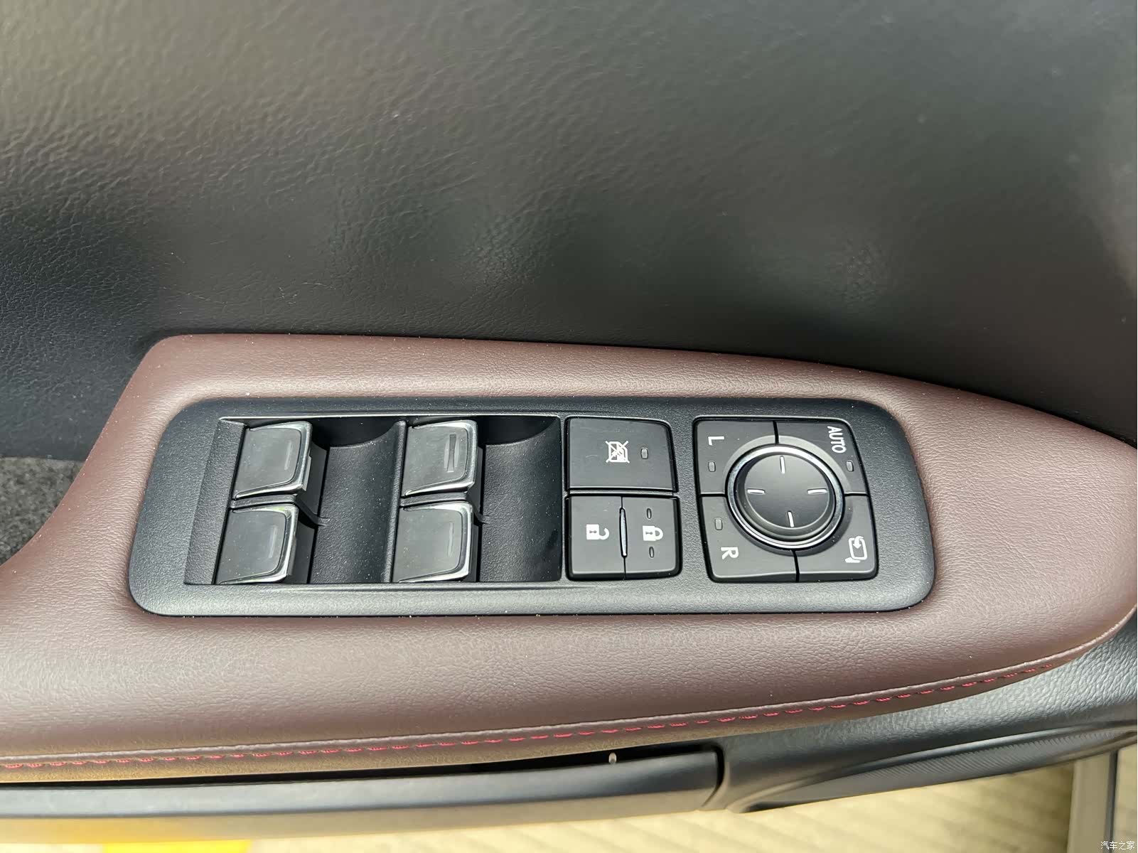 Lexus RX, 2016 17