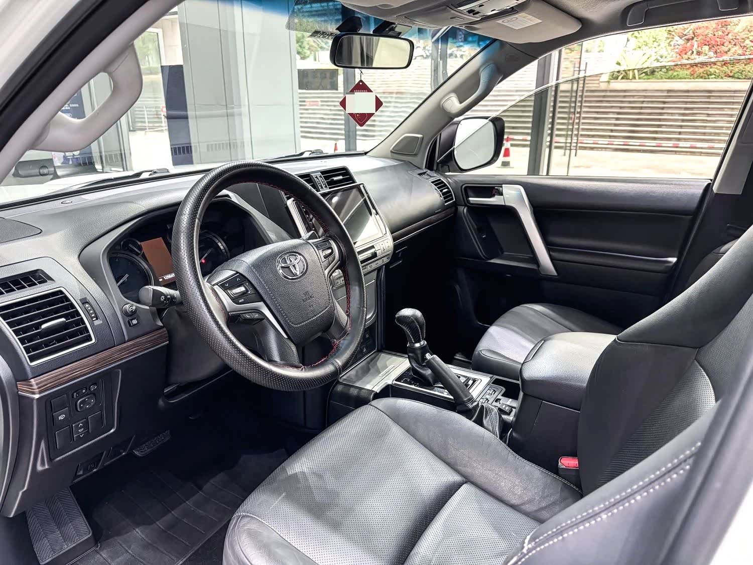 Toyota Prado, 2018 все фото