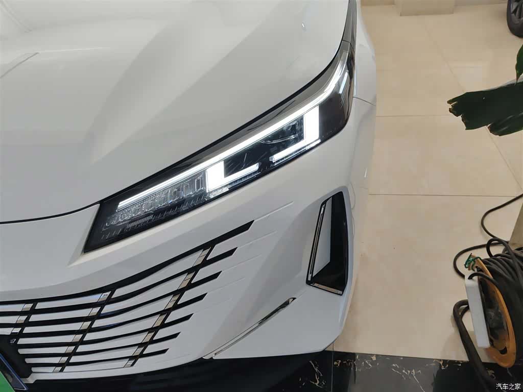 Changan Eado, 2025 18