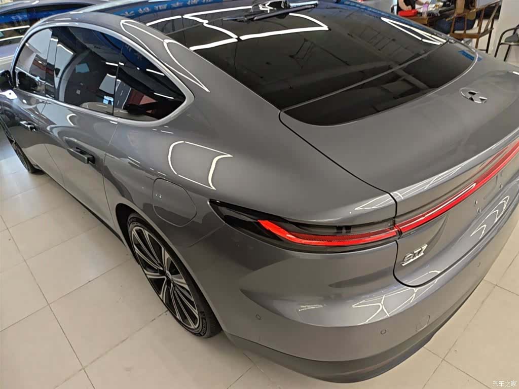 NIO ET7, 2024 все фото