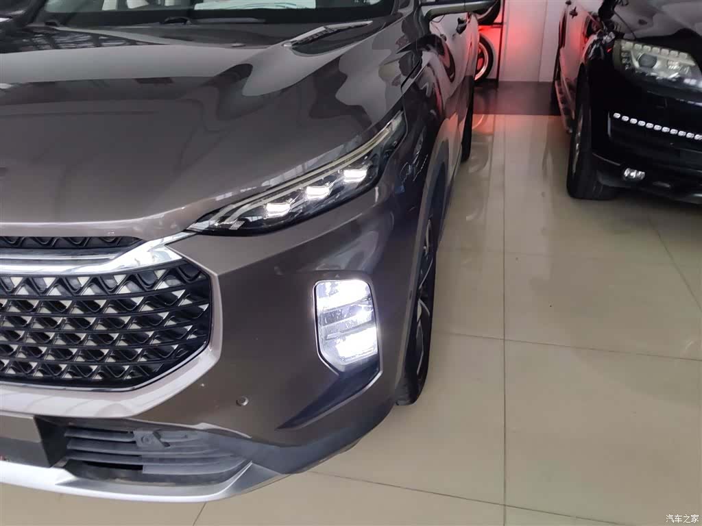 Maxus D60, 2019 17