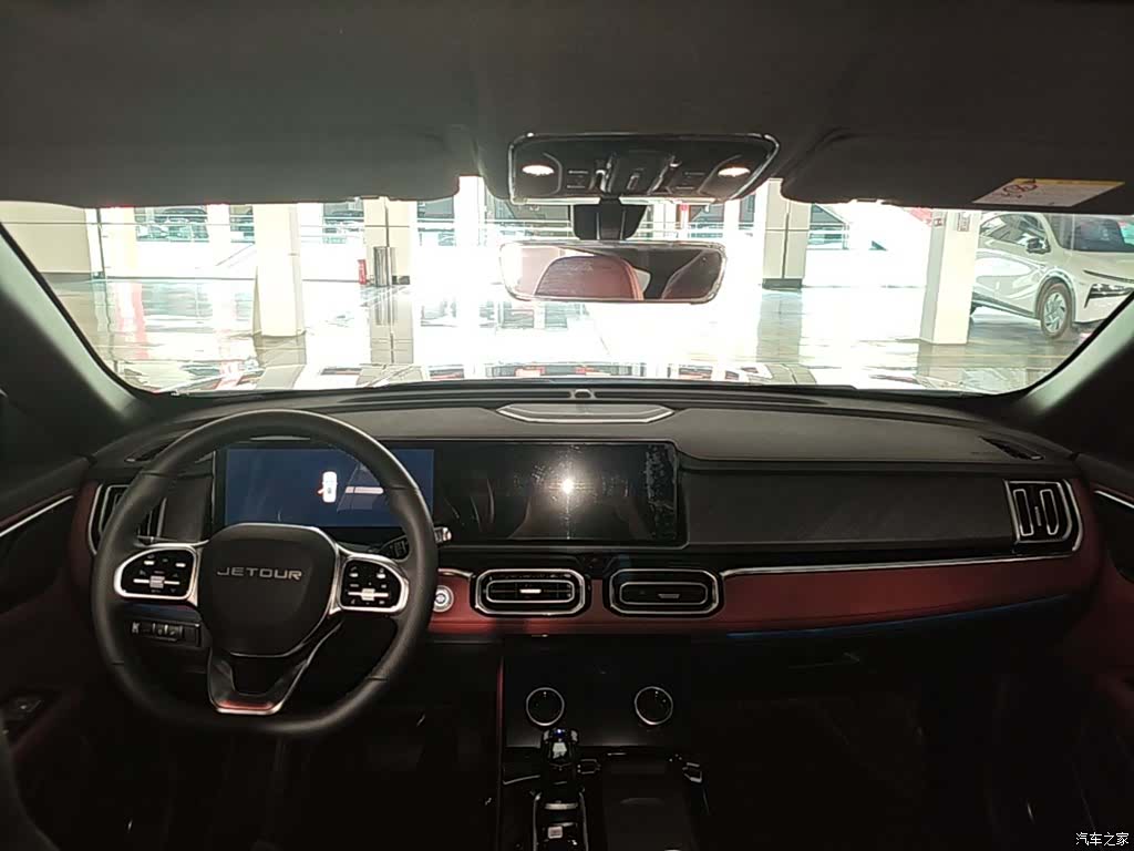 Jetour X70, 2025 10