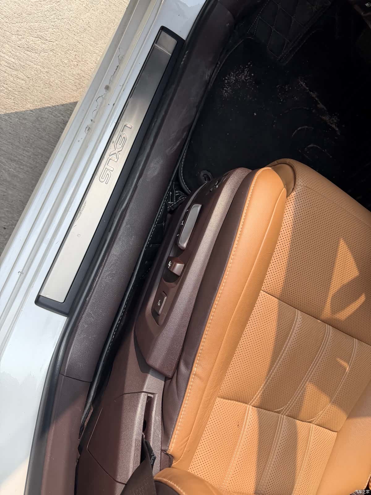 Lexus ES, 2015 7