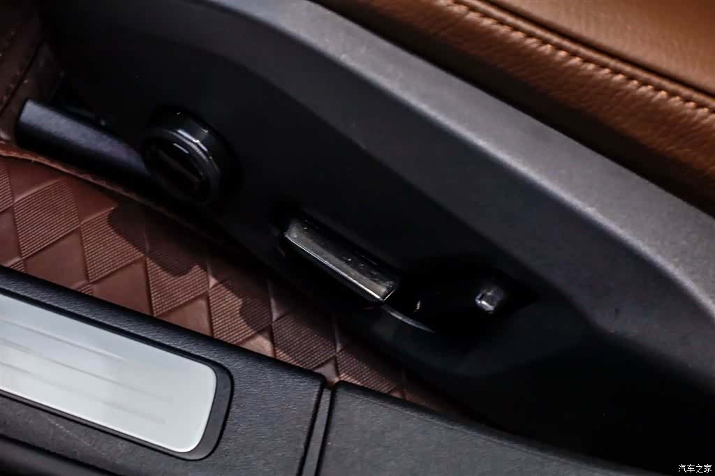 Volvo S90, 2025 26