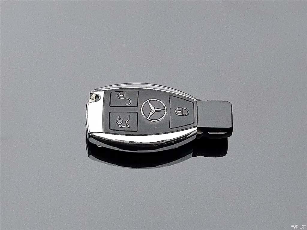 Mercedes-Benz E-Class, 2016 19