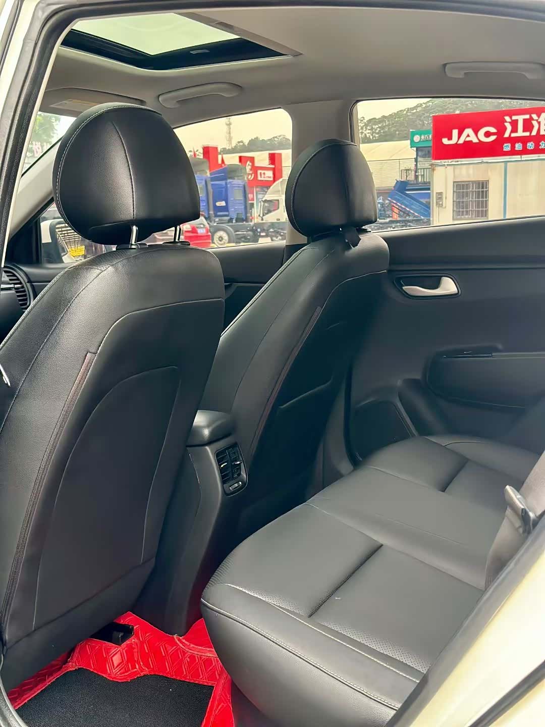 Kia K2, 2018 9