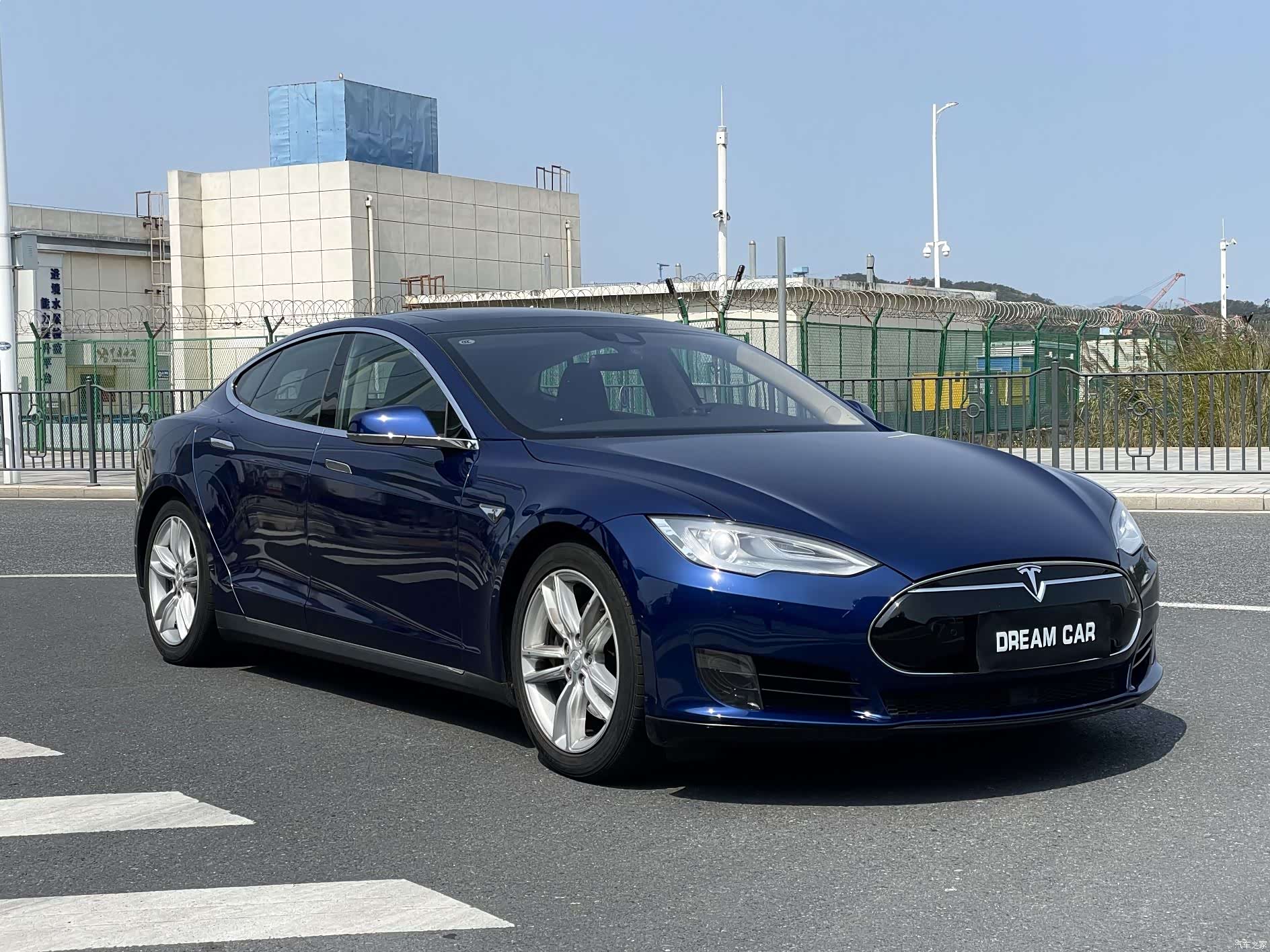 Tesla Model S, 2016 3