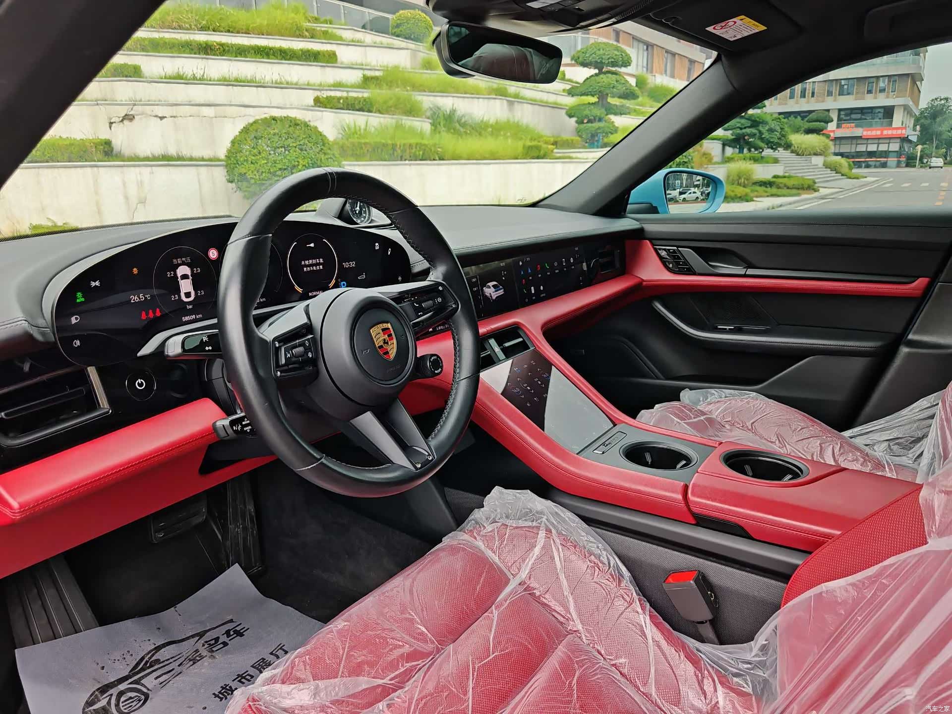 Porsche Taycan, 2021 7
