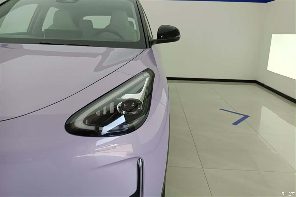 Geely Xingyuan, 2025 все фото